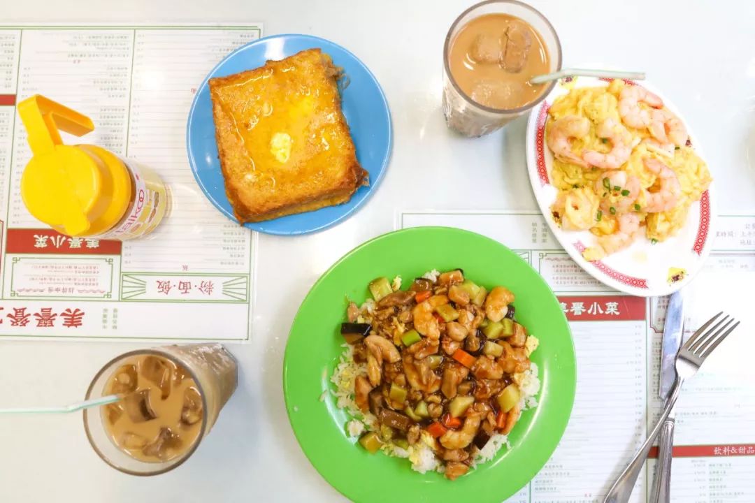 一筷子就能吃到香港，奶茶和西多士一定要安排