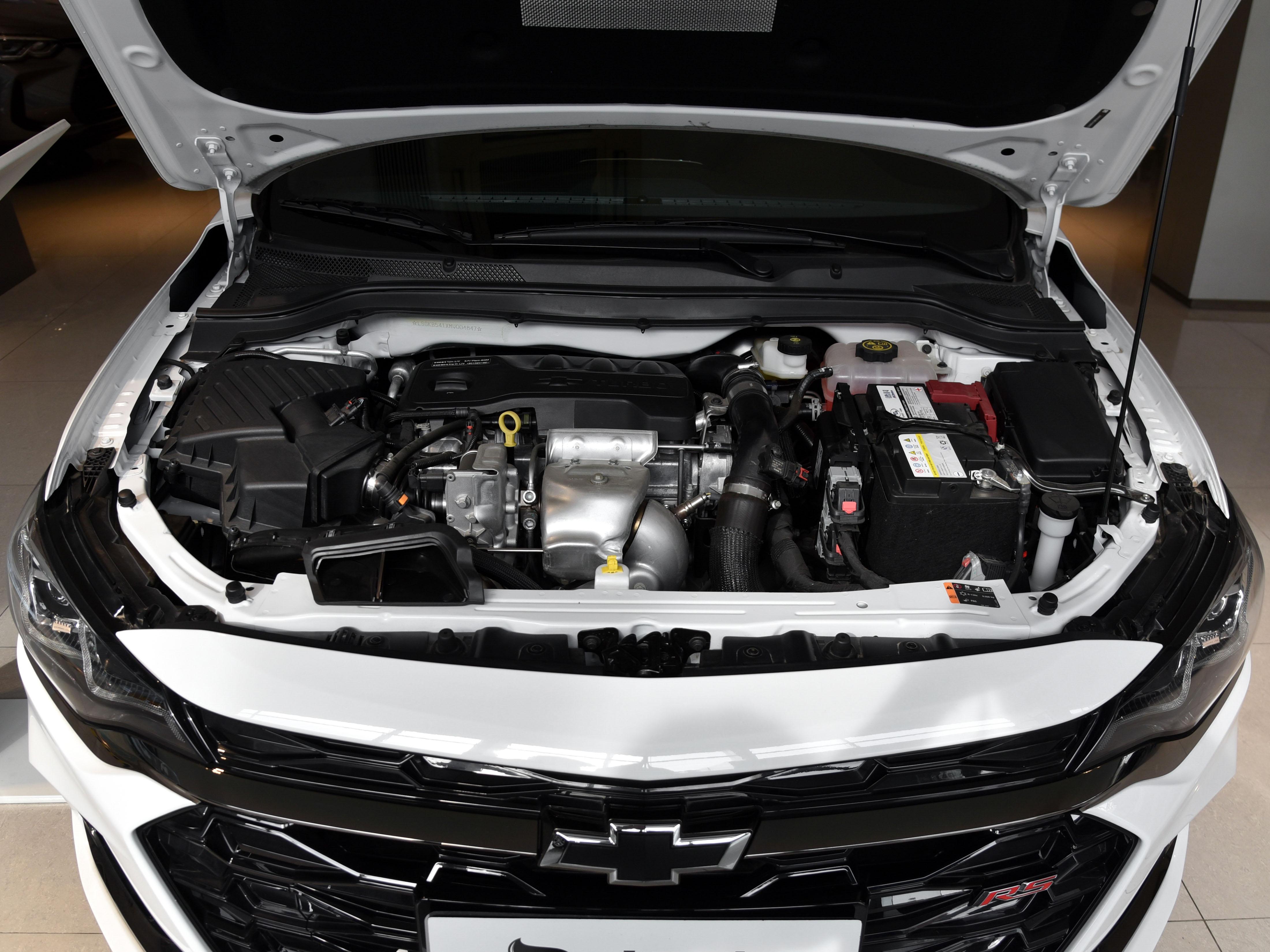 23款科鲁泽1.5对比轩逸经典自动,2020款科鲁泽和2020款轩逸