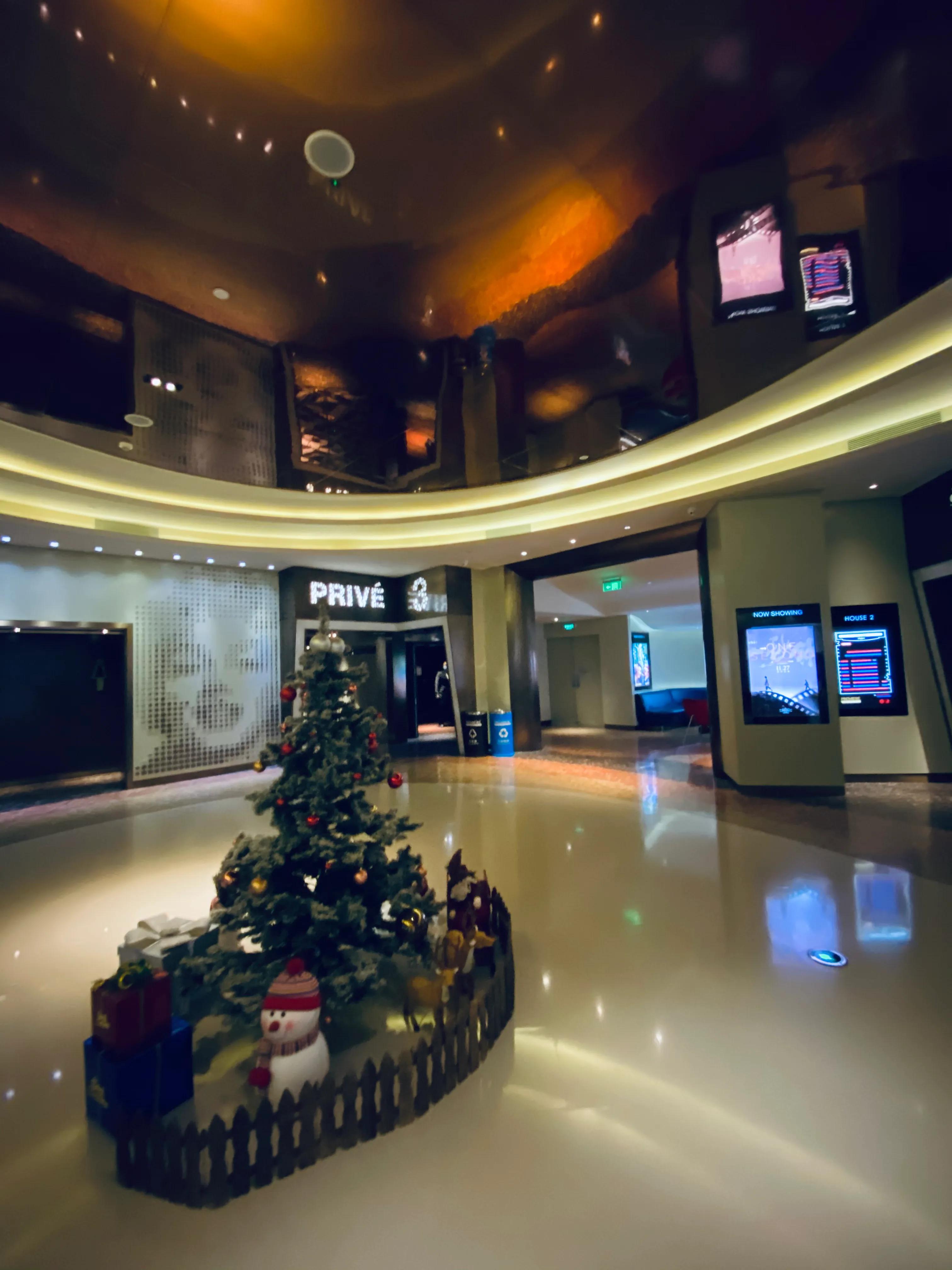 上海静安嘉里中心地址,上海静安嘉里中心店