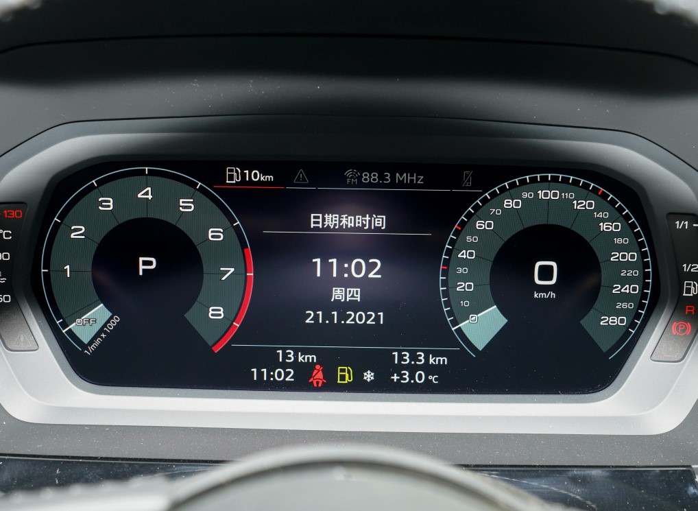 奥迪a3丐版多少钱能落地,奥迪a3丐版进取型