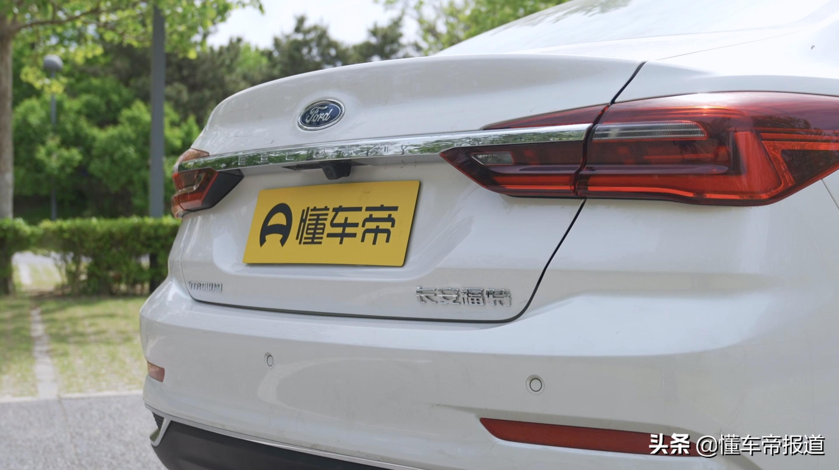 2021福睿斯四缸1.5t落地价,福特福睿斯四缸1.5l2021试驾