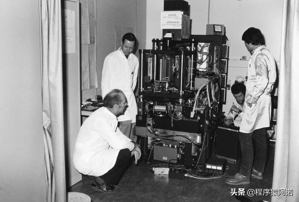 asml几年一个光刻机,asml光刻巨头崛起之路