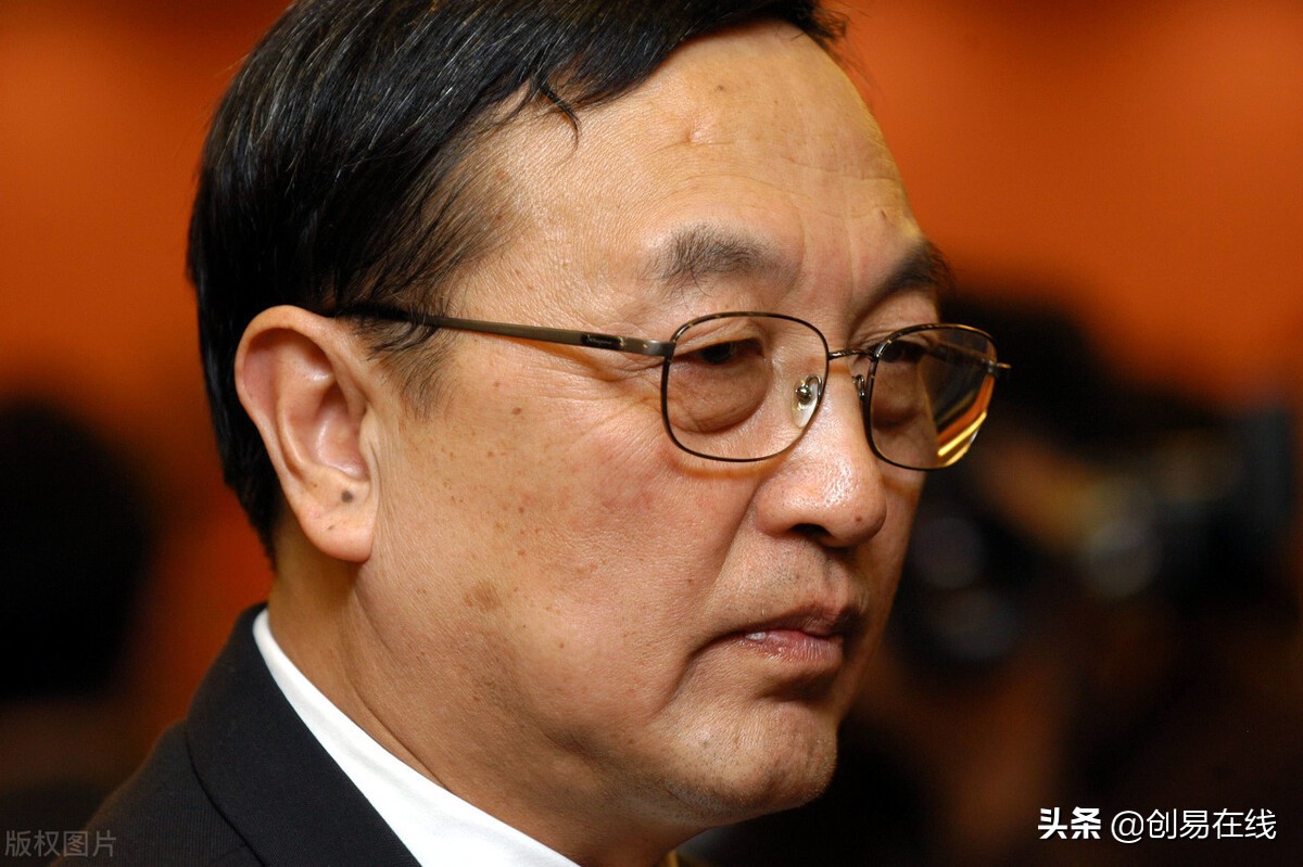 25年前的柳倪之争,让联想的国产芯片梦碎,却意外成就华为逆袭