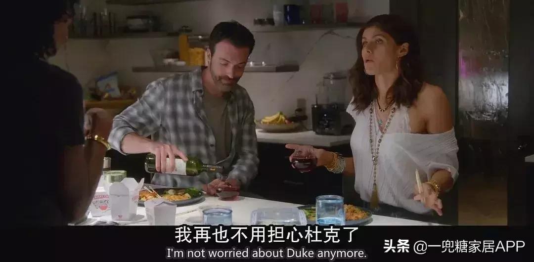 9.4分神剧！“又火又丑”的华裔女星导演，剧里房子设计太好看了