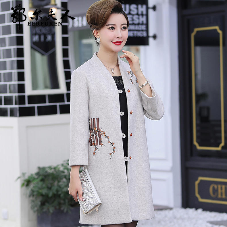 高档中老年女式秋装外套,妈妈装春装外套中老年女休闲外套