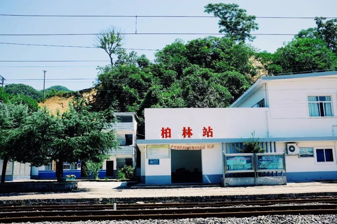 中国哪里还有绿皮火车,中国哪个城市绿皮火车最多