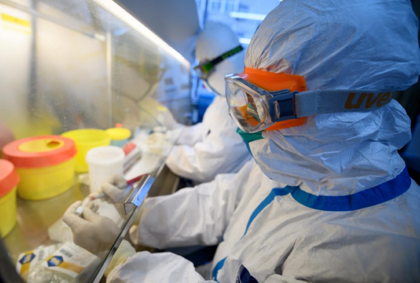 中国时速800公里的超级高铁,中国高铁时速350km贴地飞行