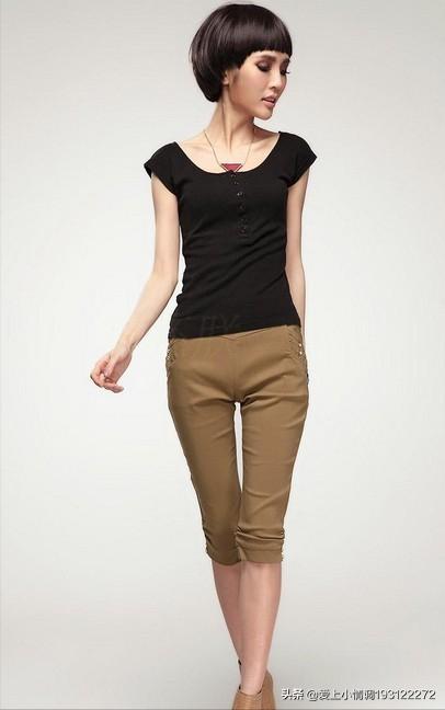 卡其色大t恤女配醋酸裙,卡其色流行时尚小衫