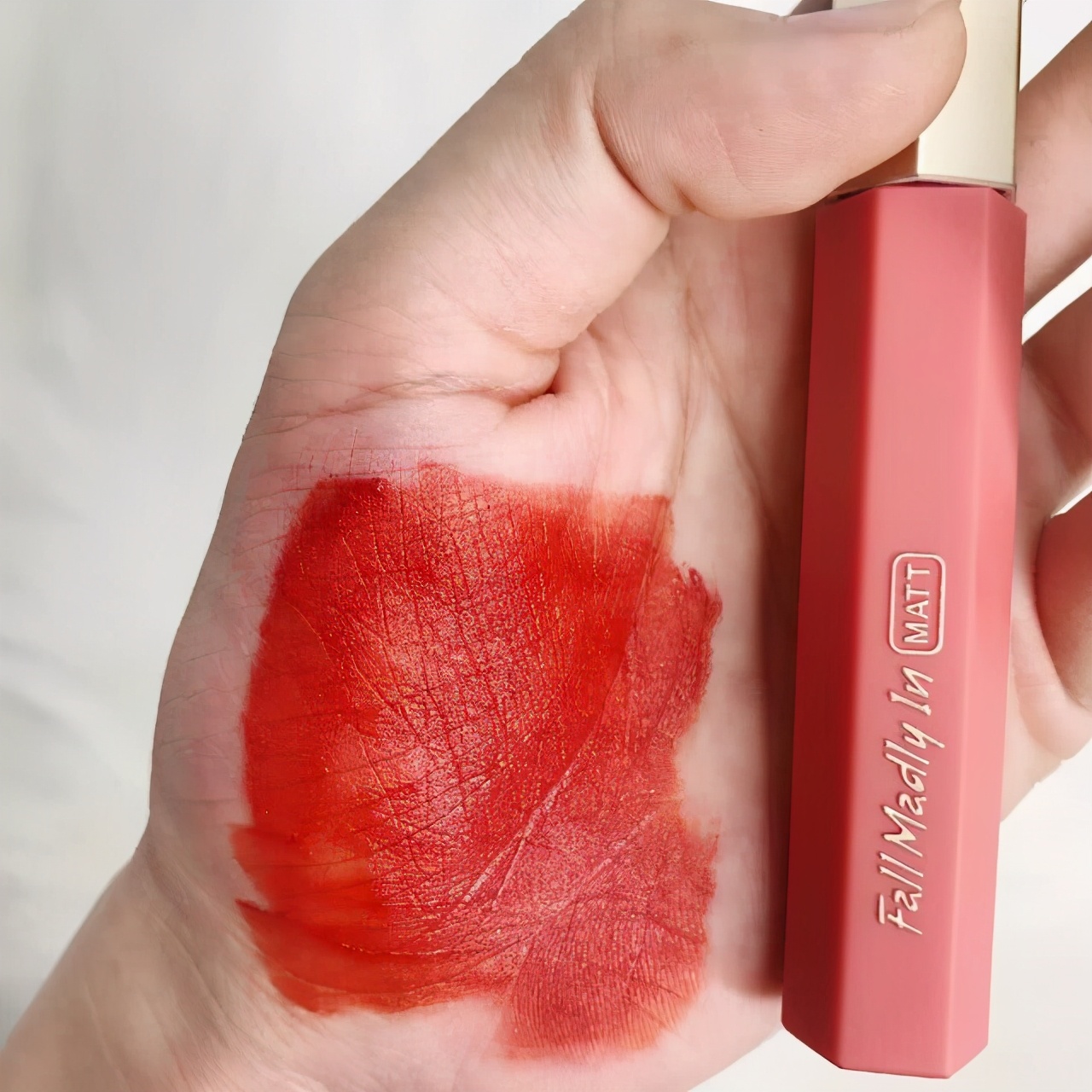 口红推荐显白哑光色号有哪些,ysl口红推荐黄皮浅唇口红