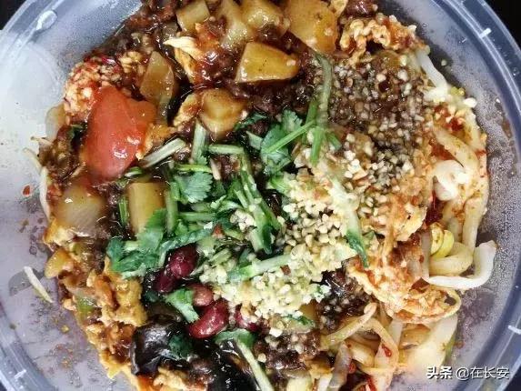 在西安不努力就是逛不完的康复路,西安人不去西安景点逛为什么