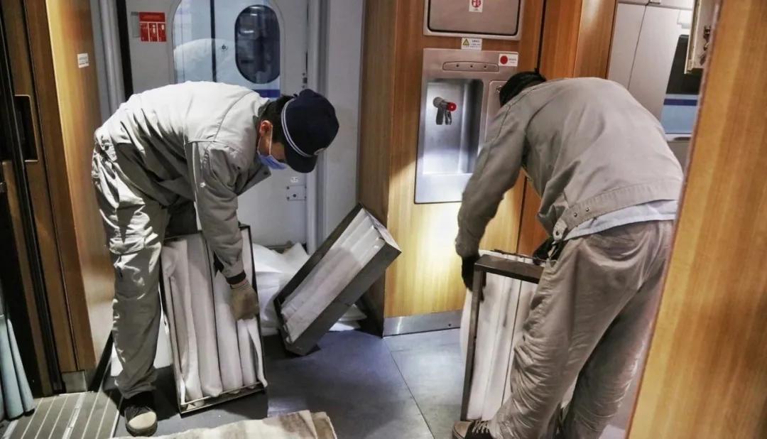 高铁温度可以调节吗二等座,高铁怎么选座不晒太阳