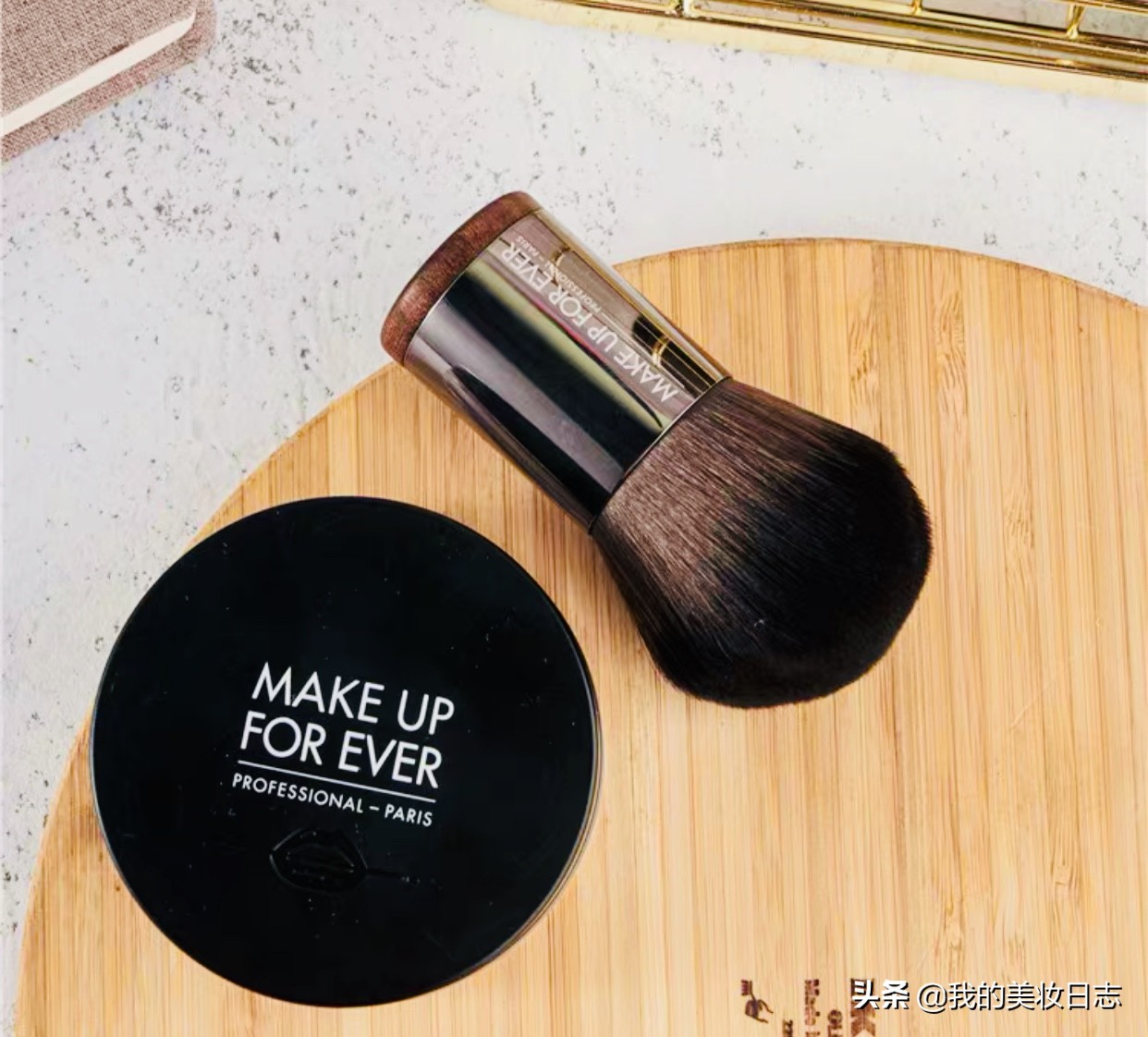 好用的大牌控油散粉推荐,花西子定妆散粉让你不再油光满面