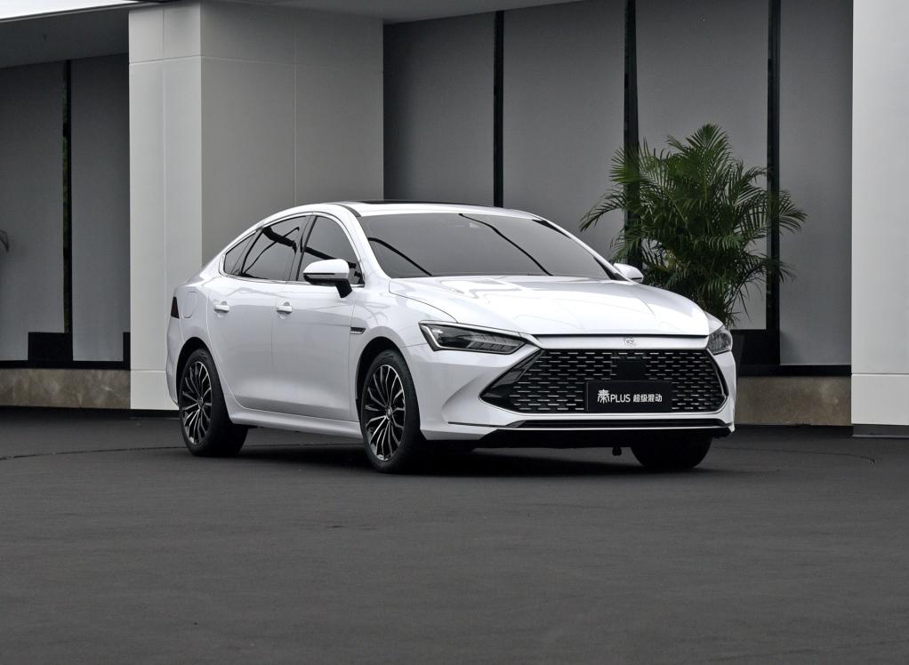 秦混动与卡罗拉双擎,秦plus新能源pk卡罗拉双擎