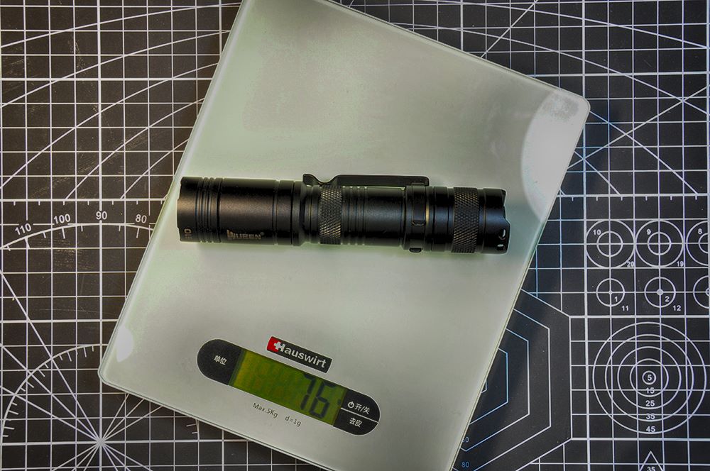 务本手电评测,务本d1手电筒测评