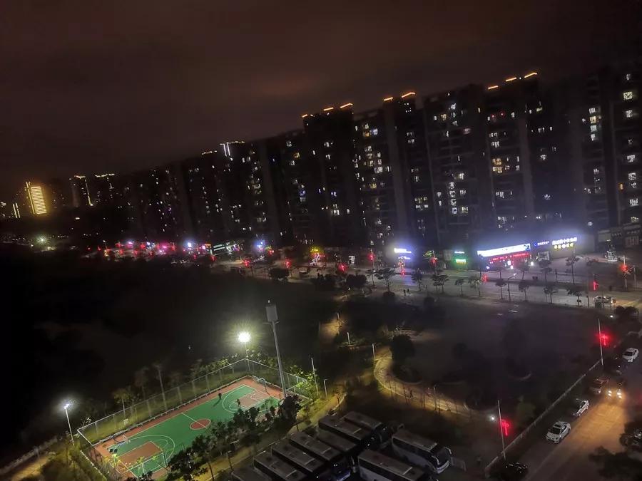 大亚湾夜景真实视频,大亚湾鬼城亮灯率