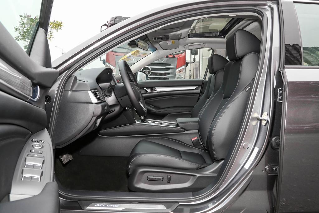 8折狂欢7.17广汽本田厂家直销雅阁限时抢购会最后一天