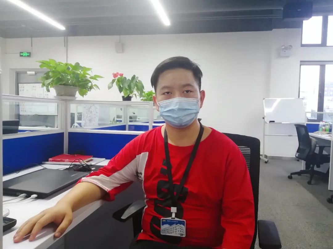 「我爱你，纳杰」功崇惟志业广惟勤