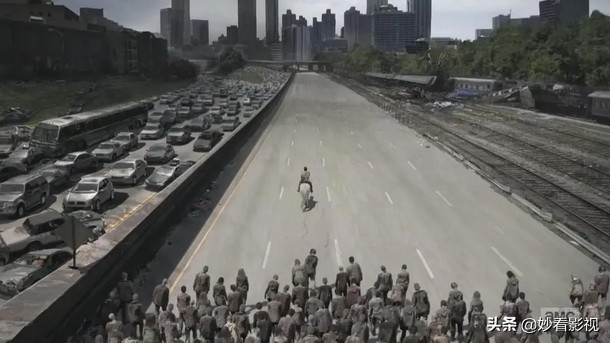 爬出血海尸山死于安乐——《行尸走肉第9季》