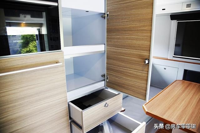 500万的德国曼卡4x4越野房车,德国曼4x4越野房车试驾视频