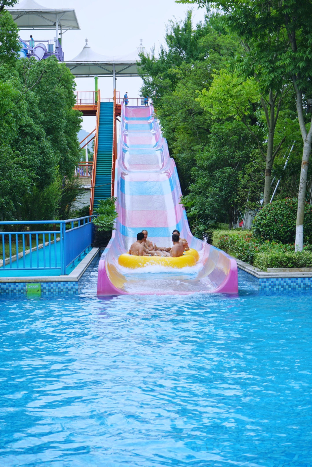 苏州乐园夜场游玩攻略,苏州乐园攻略玩的人多不