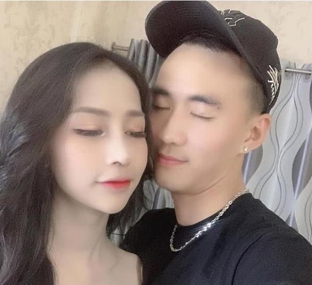 外国小伙网恋奔现发现是男的,小伙网恋奔现遇已婚妇女