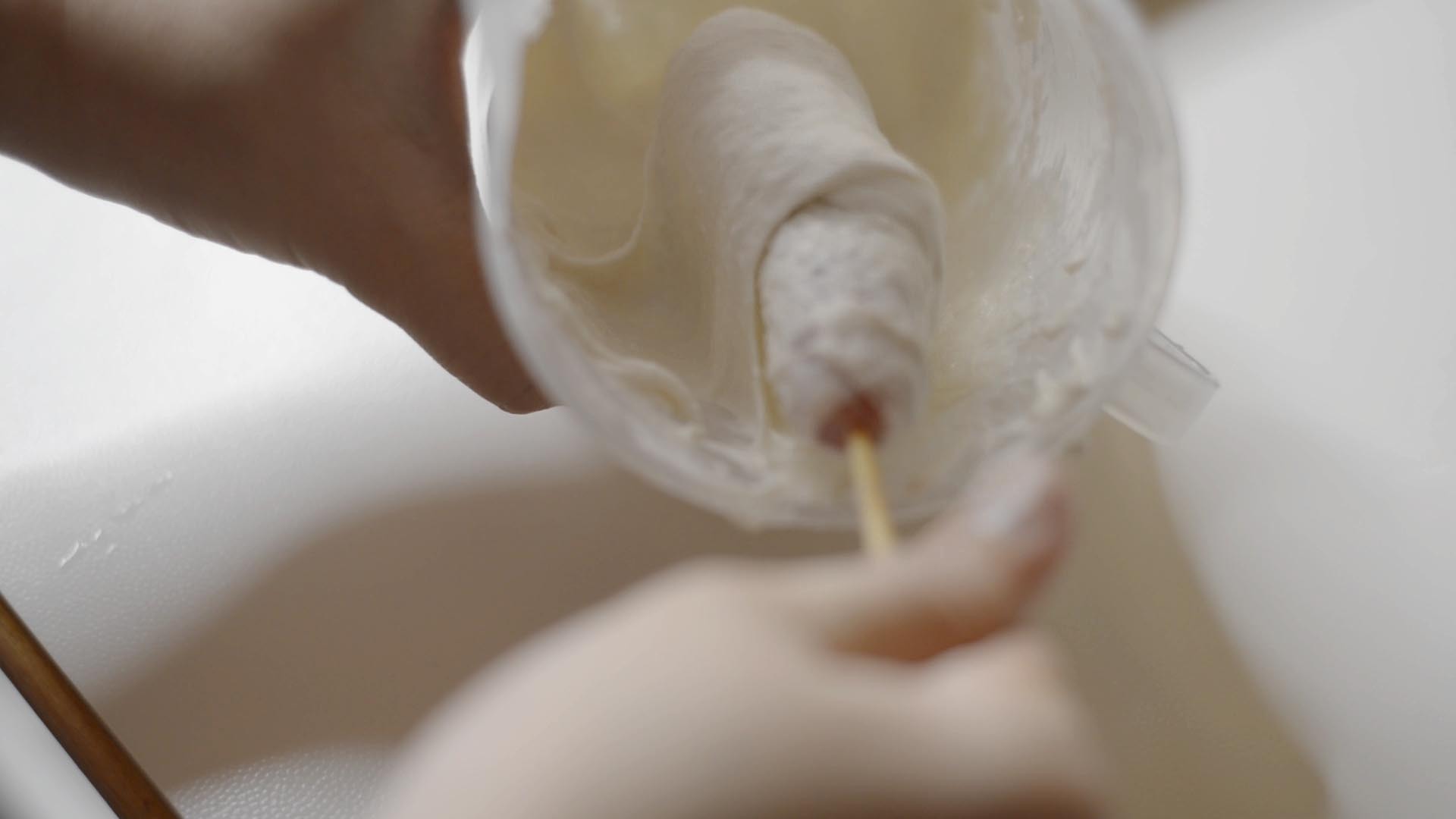 炸鸡排三明治、炸香肠怎么做，炸过的油处理方法