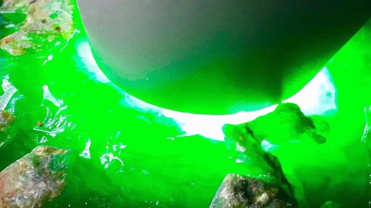 解决直播带货假货现象的对策,看到直播间卖假翡翠要不要揭穿