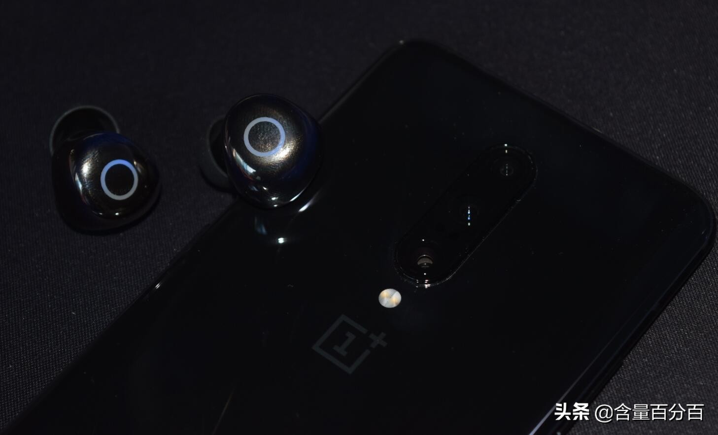 又玩跨界?芒果嗨Q小Q真无线蓝牙耳机体验点评