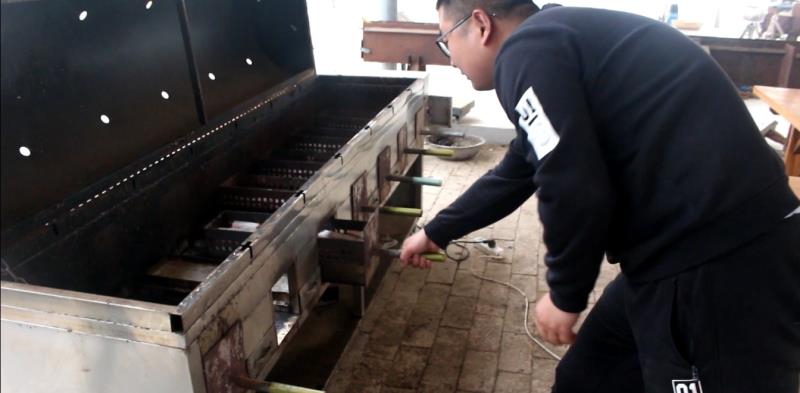 自制大型烧烤机,自制野外烤全鸡