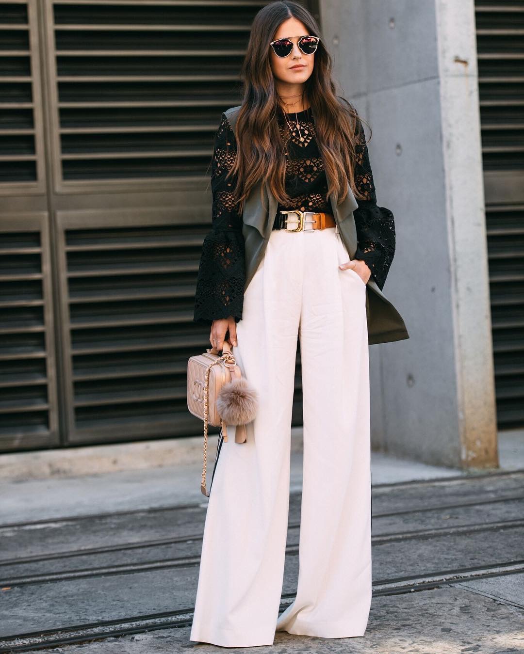 小个子千万不要穿直筒阔腿裤,小个子不要选择束脚裤