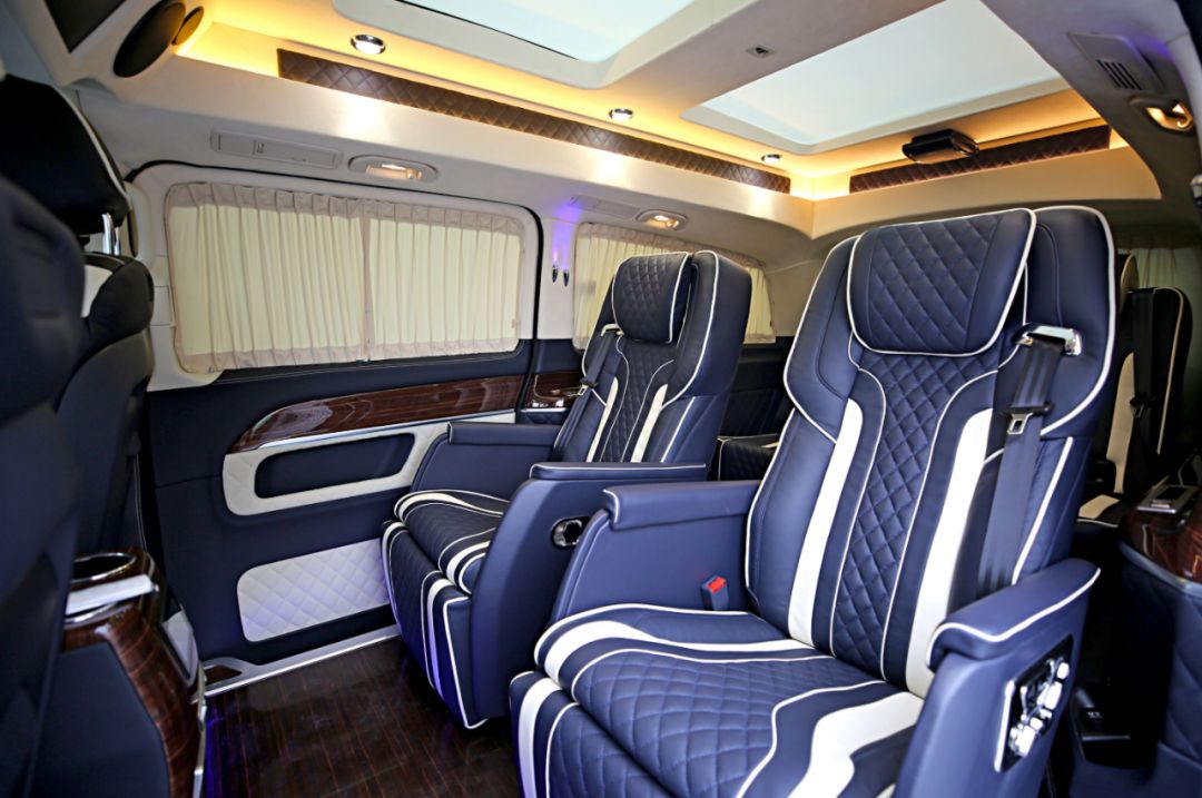 别克君威改装mpv,新款君威改内饰