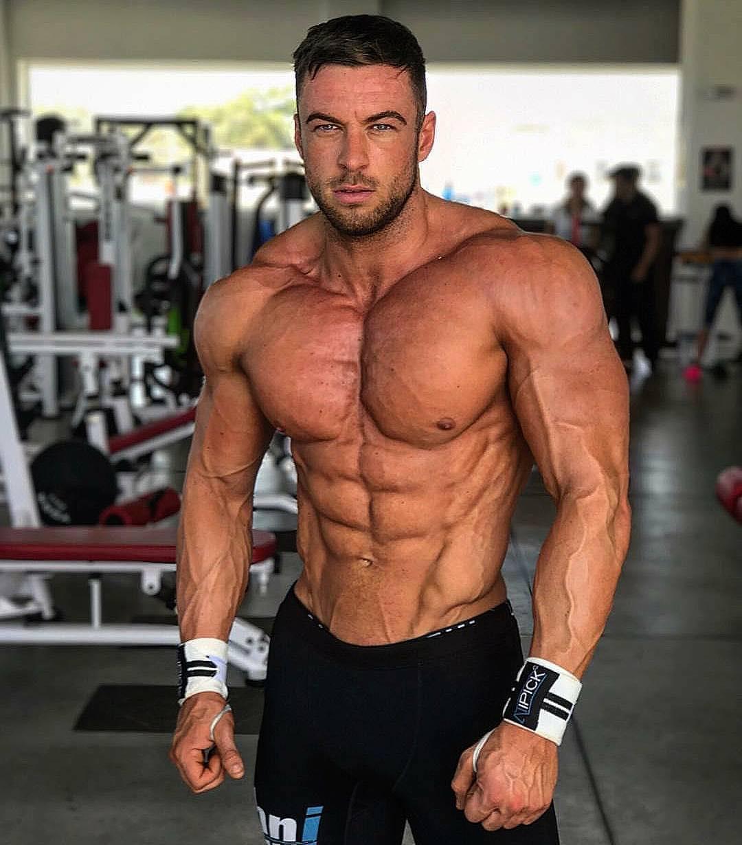 如何塑造健康完美的身材,几个动作教你塑造完美好身材