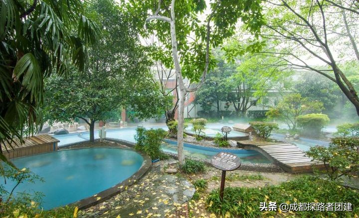 北京温泉年会地点推荐,成都公司年会场地推荐温泉耍雪