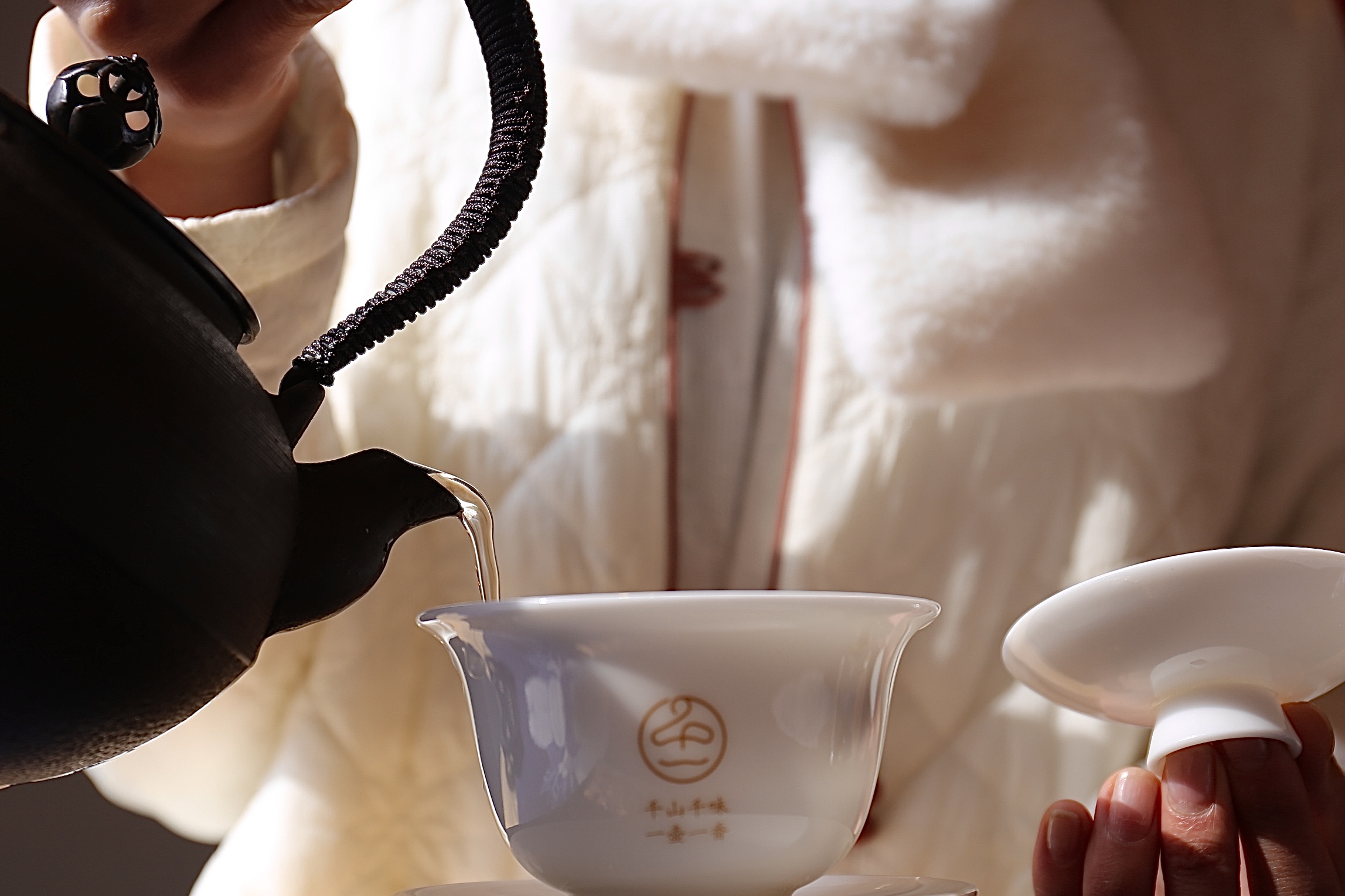 茶与佳人,茶与美人诗词