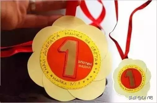 父亲节礼物手工教程使用白色的纸,8-12岁父亲节手工礼物卡纸