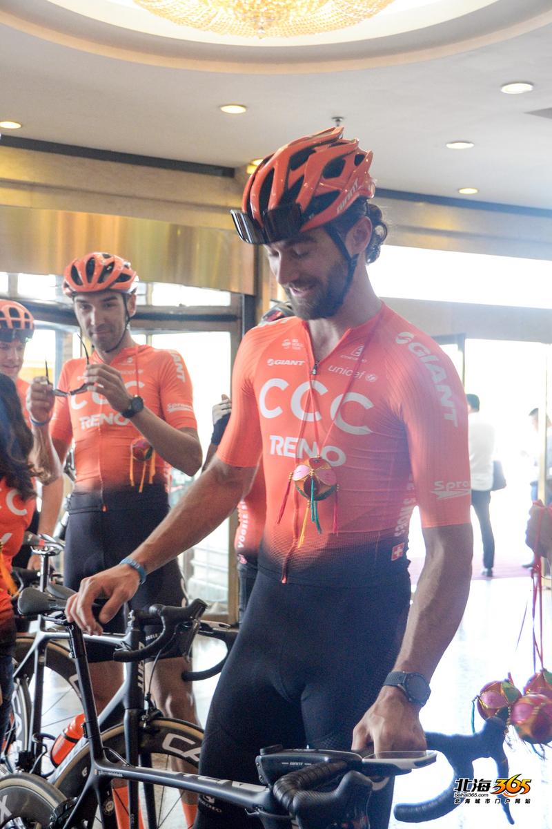 零距离接触环广西明星车手,个个一米八五,人靓身材好(多图)