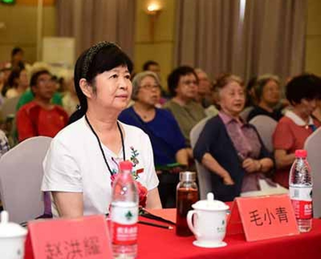 毛主席堂弟毛泽连：活到1995年才去世，用手摸着种菜，拿35元补贴