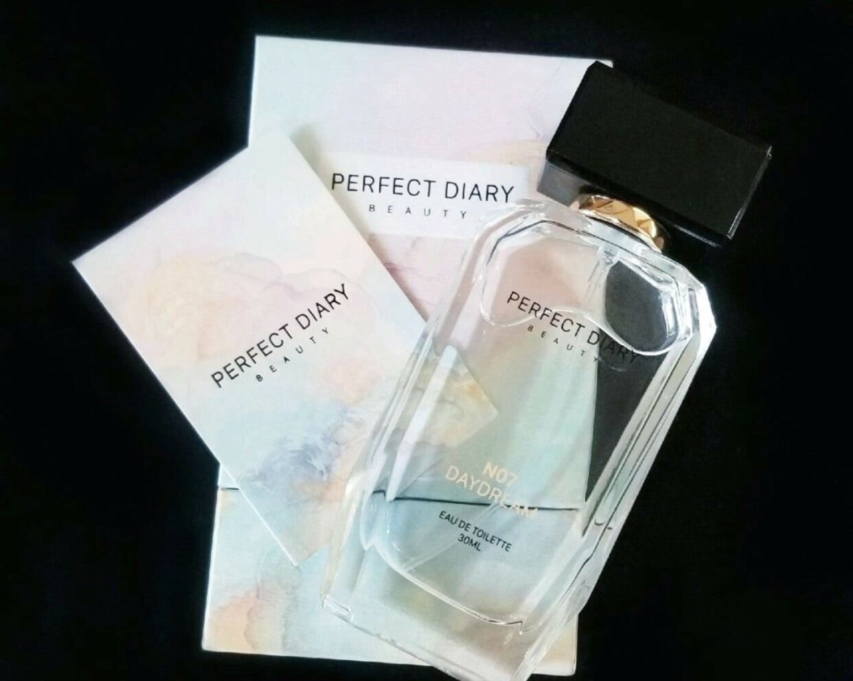 适合秋冬女士大牌香水,女人必备的10种香水