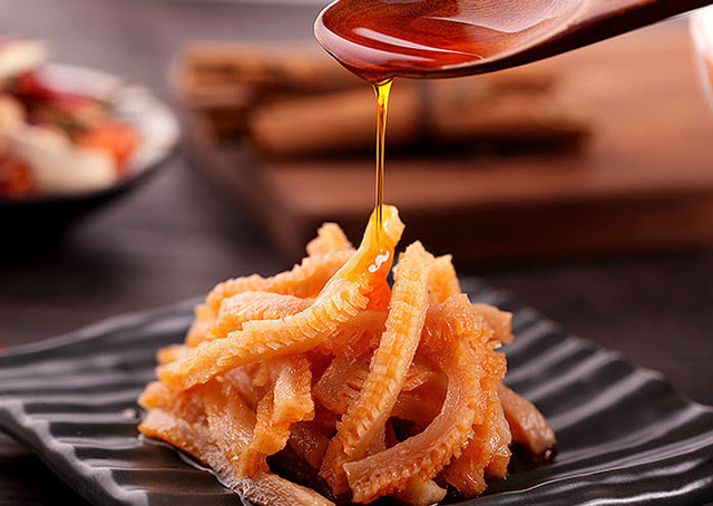 网购28款网红零食，究竟谁是最值得囤的年货？