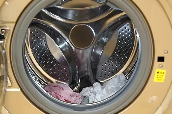 花61年做成了洗衣机老二，仅次于海尔，却被这个“后生”给收购