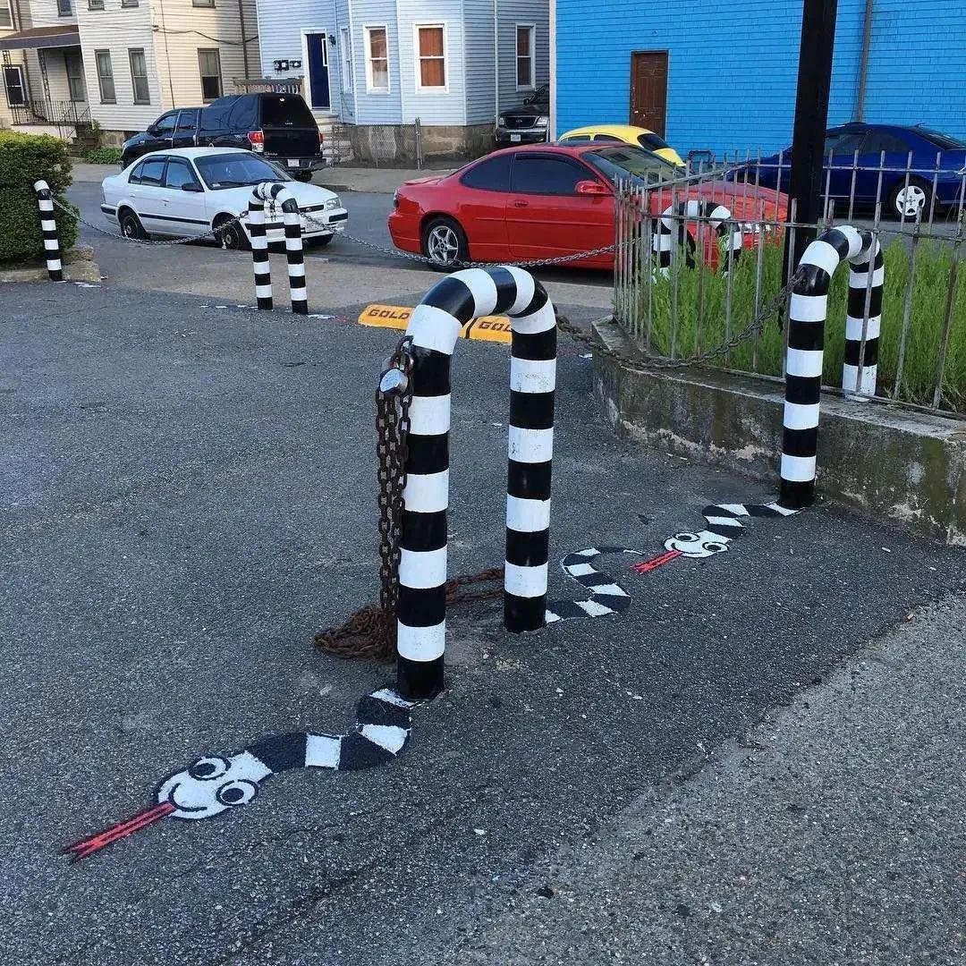 奥斯卡影帝沦为服务员?好莱坞星光大道被糟蹋?网友惊呼神操作