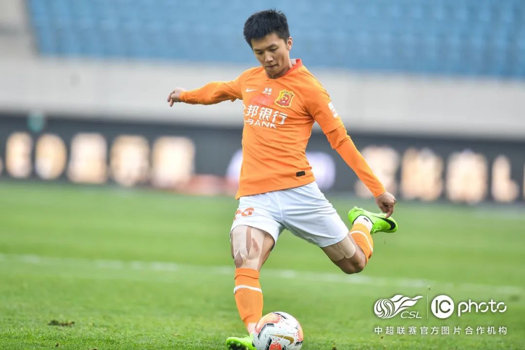 前线丨埃弗拉梅开二度完成绝杀，附加赛继续一起并肩前行