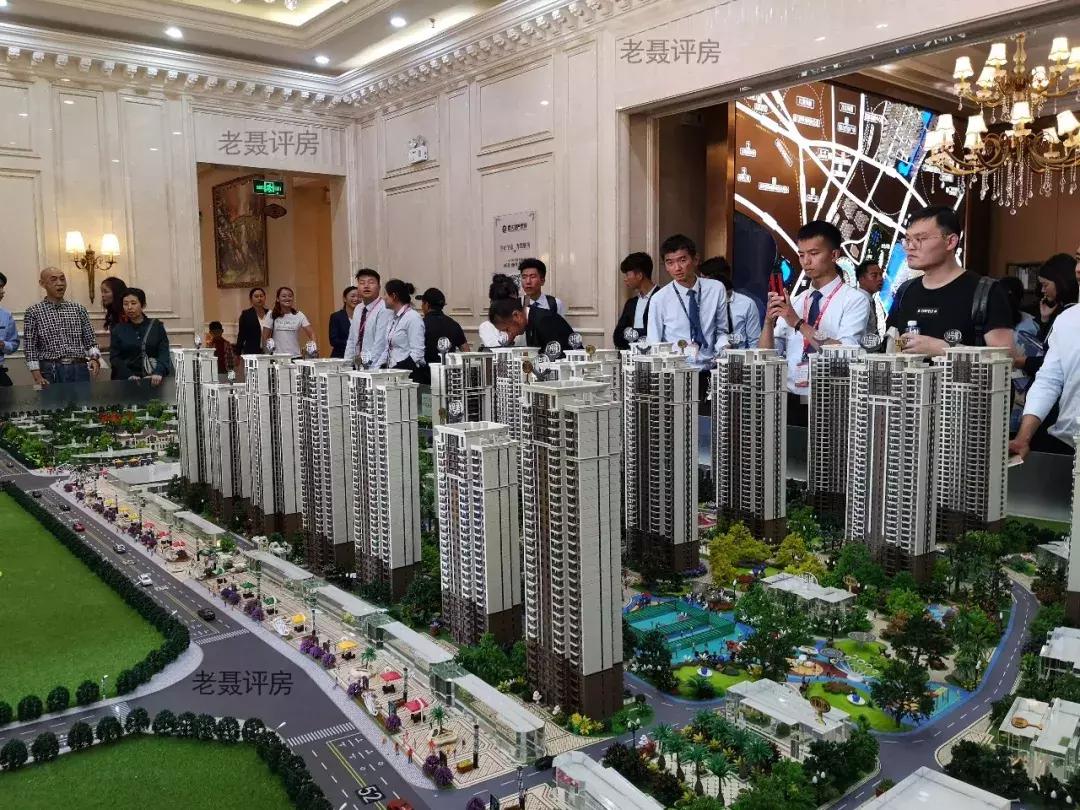 恒大玖珑湾离滇池距离多远,昆明恒大玖珑湾到滇池