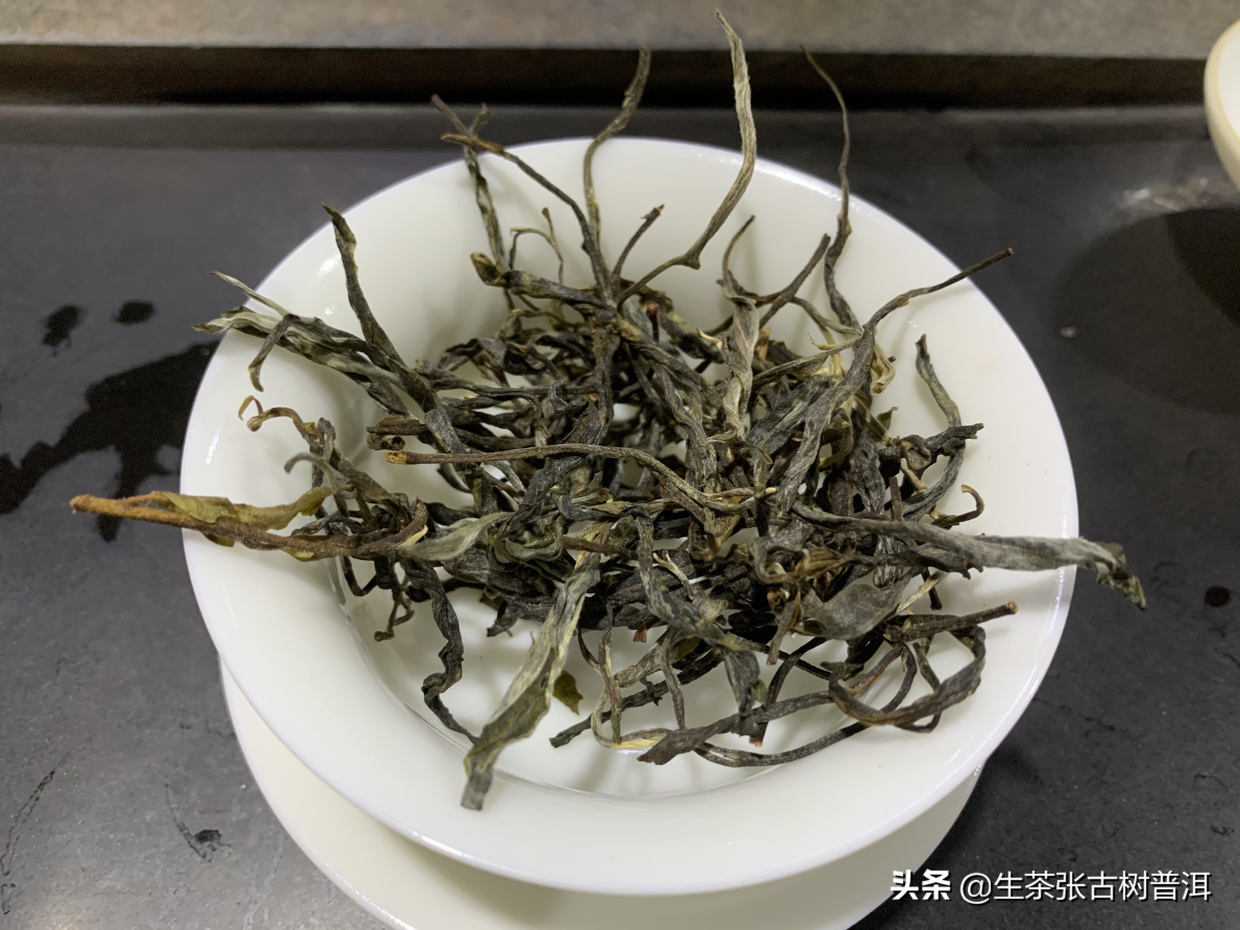 普洱紧压茶的打开方式有哪些,晒青型紧压茶和普洱型紧压茶