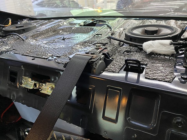 昆明本田思域重低音音响改装,南京思域音响改装