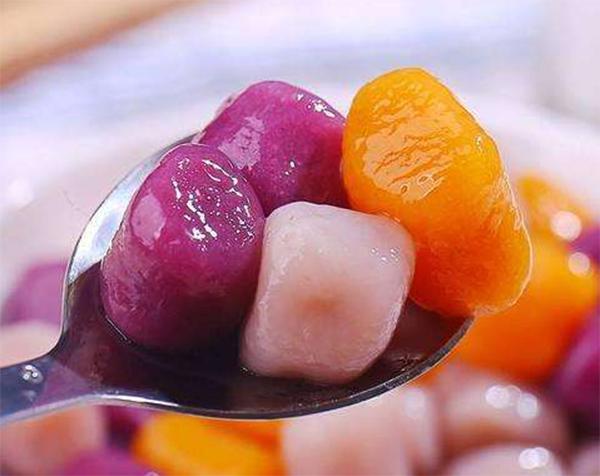 蜡笔小新中的烘焙茶,蜡笔小新喝的是什么配方的牛奶