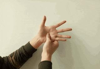 10个简单的手指动作预防老年痴呆,预防老年痴呆应从什么做起