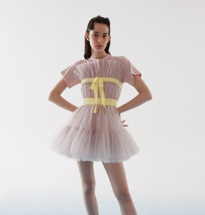 不想穿好看的衣服了,不想穿太贵的衣服