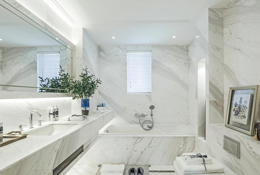 家里卫生间小怎么解决,两个卫生间太小解决方法