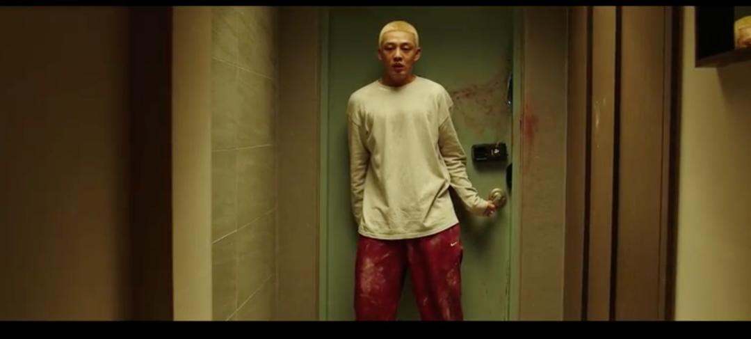 刘亚仁朴信惠阵容强大，韩国丧尸大片《活着》比釜山行2好看？